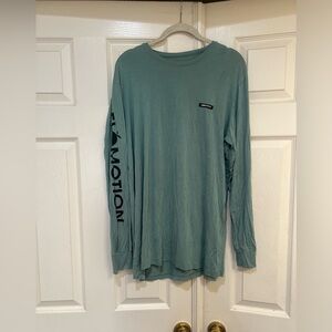 Flomotion Mens Size Medium Green Spell Out Long Sleeve Graphic‎ T Shirt Relaxed